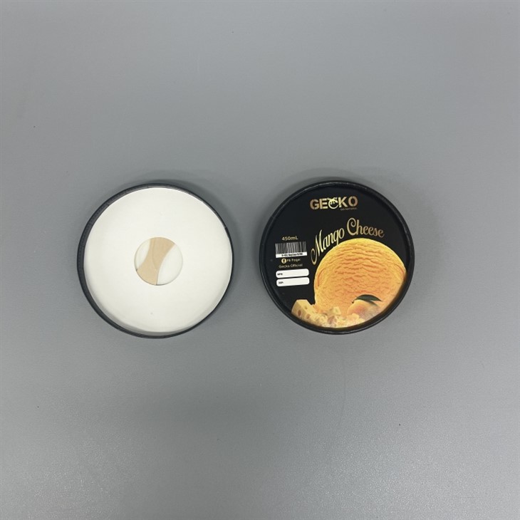 Paper Lid with wooden spoon 1